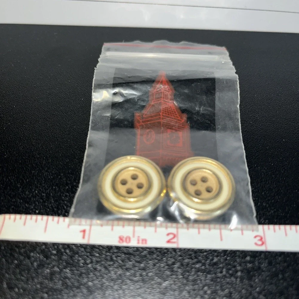 Vintage‎ London Fog Replacement Buttons Gold Cream/Off While  Set 2